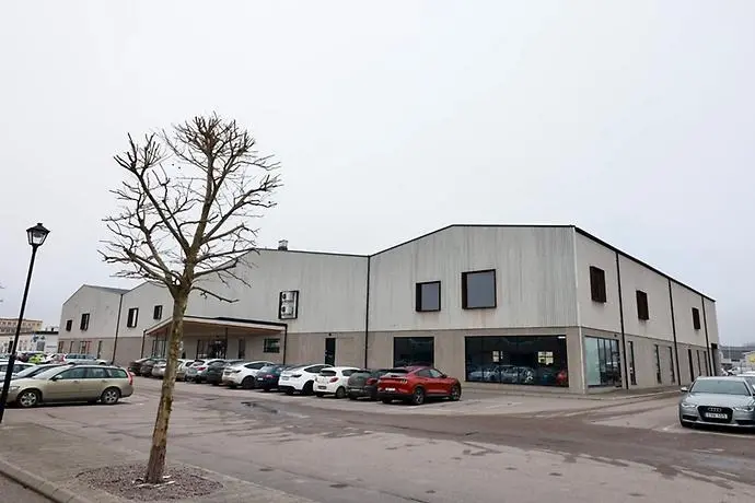 Paddelhall blir fullstor idrottshall 